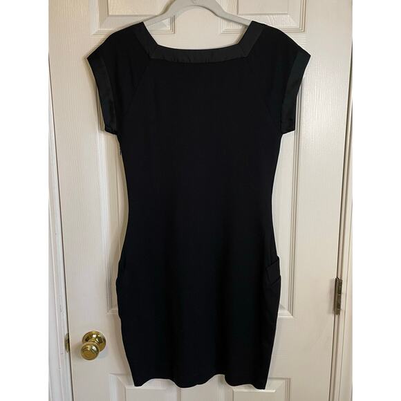 Ted Baker London Sequin Embellished Black Dress Sz 2 (US 6) Cap Sleeves Sheath - Picture 3 of 11